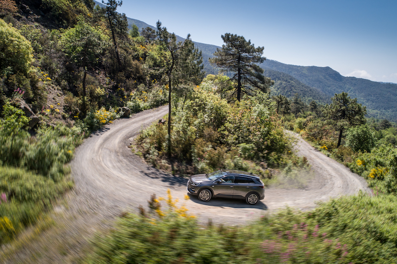 Opel GRANDLAND X: l’avventuriero! Opel GRANDLAND X: l’avventuriero!