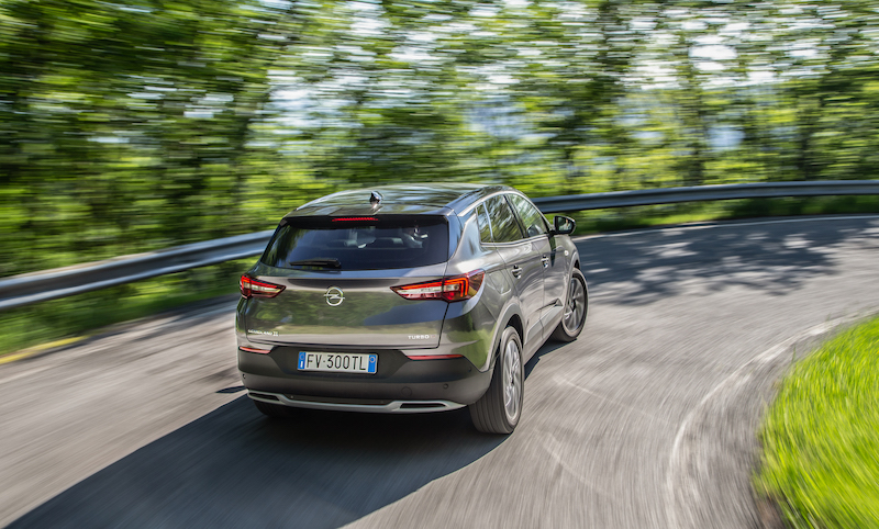 Opel GRANDLAND X: l’avventuriero! Opel GRANDLAND X: l’avventuriero!