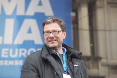 Governo, “Salvini? O comanda o si vota. Se passa la manovra stop alle liti”