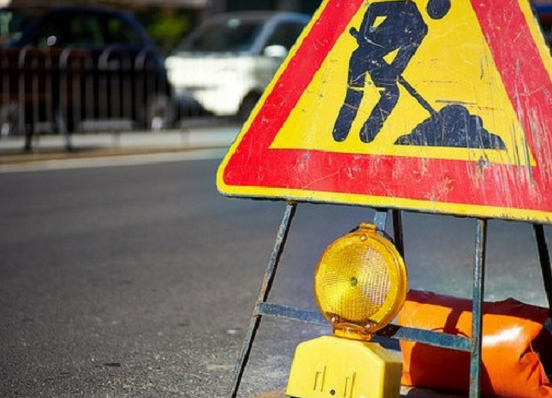 Lavori sul Gra, nuovo asfalto tra Pontina e Laurentina: strada chiusa di notte Lavori sul Gra, nuovo asfalto tra Pontina e Laurentina: strada chiusa di notte
