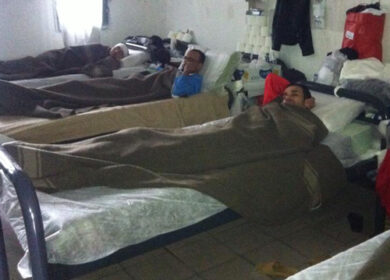 Rimpatri Ponte Galeria, la beffa: rispedite a casa appena il 13% delle donne