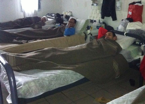 Rimpatri Ponte Galeria, la beffa: rispedite a casa appena il 13% delle donne Rimpatri Ponte Galeria, la beffa: rispedite a casa appena il 13% delle donne