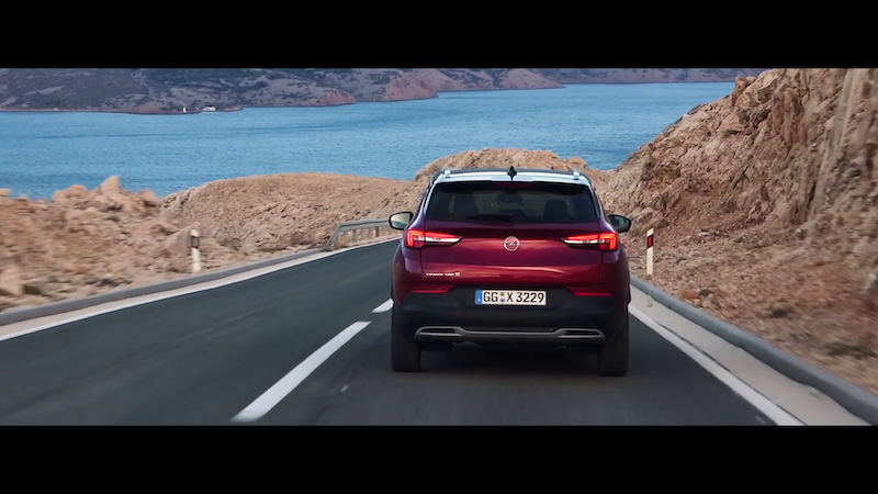 Opel Grandland X Hybrid4, la prima ibrida plug-in