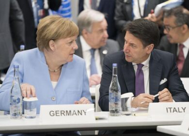 Nomine Ue, vertice aggiornato a martedì. L’Italia si schiera con Visegrad
