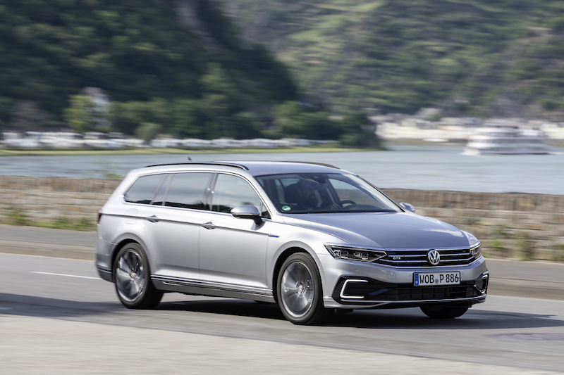 Volkswagen presenta la nuova Passat Volkswagen presenta la nuova Passat