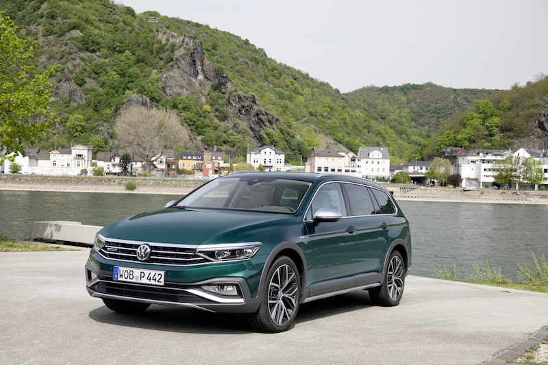 Volkswagen presenta la nuova Passat Volkswagen presenta la nuova Passat