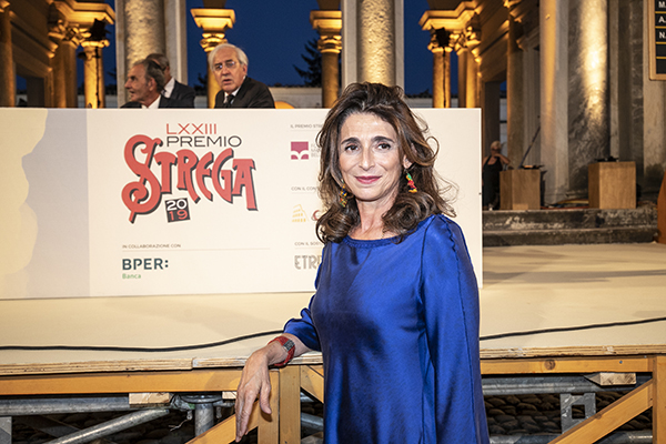 Premio Strega, stravince Scurati con “M. il figlio del secolo” Premio Strega, stravince Scurati con “M. il figlio del secolo”