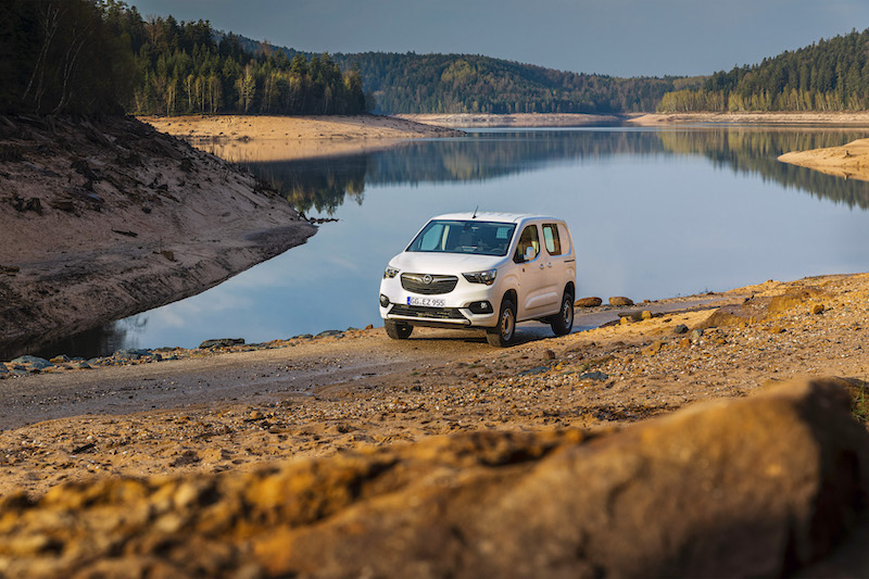 Nuovo Opel Combo Cargo, arriva la versione 4×4 Dangel Nuovo Opel Combo Cargo, arriva la versione 4×4 Dangel