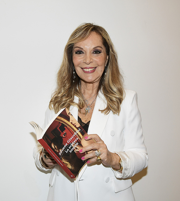 Silvana Giacobini ritorna con la presentazione del romanzo “La schiava bianca