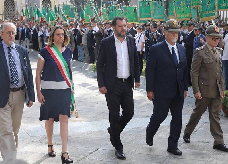 Alpini: Salvini a Milano a cerimonia centenario associazione Alpini: Salvini a Milano a cerimonia centenario associazione