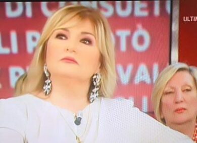 Palinsesti Rai: Cuccarini, Fialdini, Setta, Venier… Rai1 riparte dalle donne
