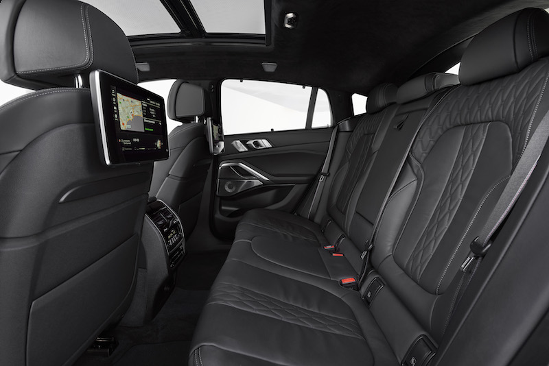 BMW: svelata la terza generazione della X6