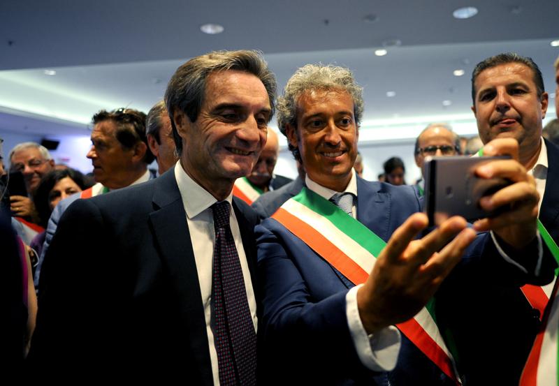 Lombardia, Fontana ha incontrato i sindaci eletti alle ultime elezioni. Foto Lombardia, Fontana ha incontrato i sindaci eletti alle ultime elezioni. Foto