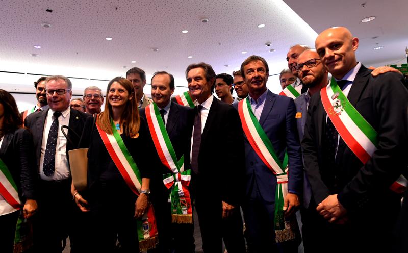 Lombardia, Fontana ha incontrato i sindaci eletti alle ultime elezioni. Foto Lombardia, Fontana ha incontrato i sindaci eletti alle ultime elezioni. Foto