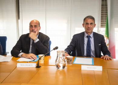 Emergenza rifiuti, Raggi a rapporto dal Governo: “L’Ama sta facendo miracoli”