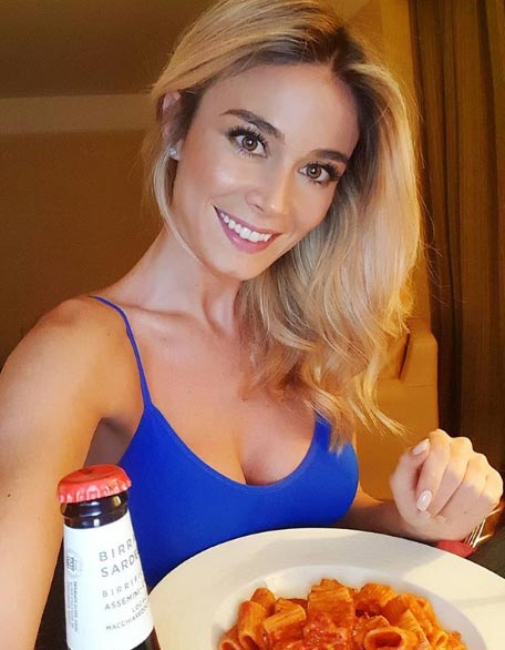 Diletta Leotta a Ibiza con il pugile Daniele Scardina. LE FOTO Diletta Leotta a Ibiza con il pugile Daniele Scardina. LE FOTO