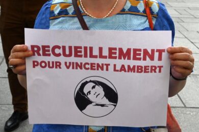 Lambert, nuova inchiesta. A Parigi l’autopsia