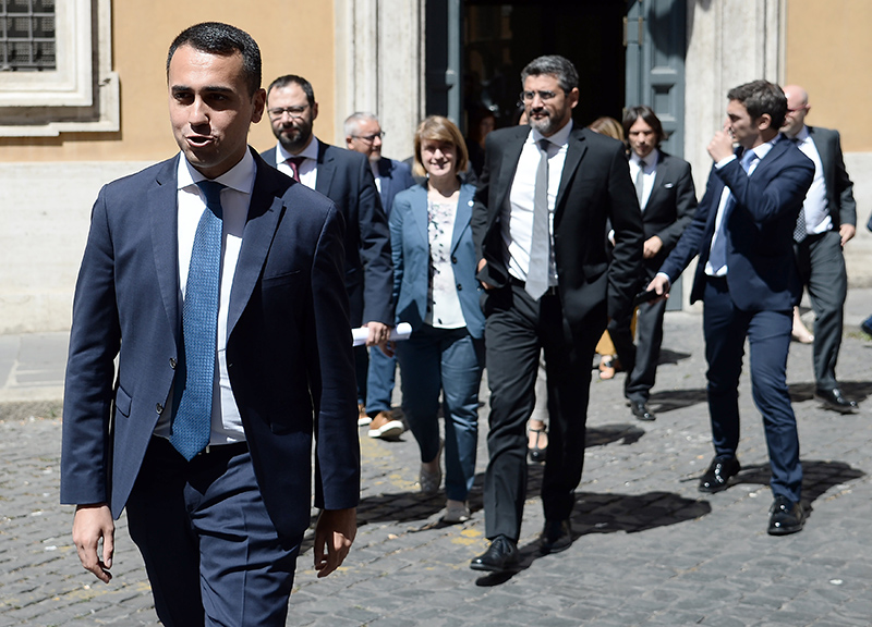 Di Maio: “Rubli? M5S rigido su questione morale. Autonomia? Non sulla scuola” Di Maio: “Rubli? M5S rigido su questione morale. Autonomia? Non sulla scuola”