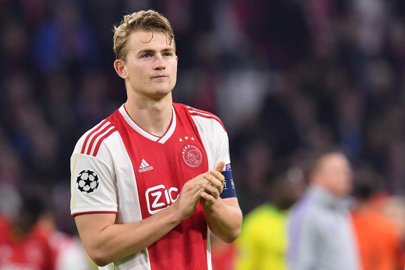 Juventus-De Light, dall’Olanda: accordo con l’Ajax. Le cifre dell’operazione Juventus-De Light, dall’Olanda: accordo con l’Ajax. Le cifre dell’operazione