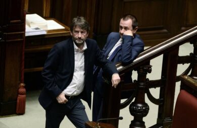 Il ritardo Dem alla Camera, grattacapo per Mattarella