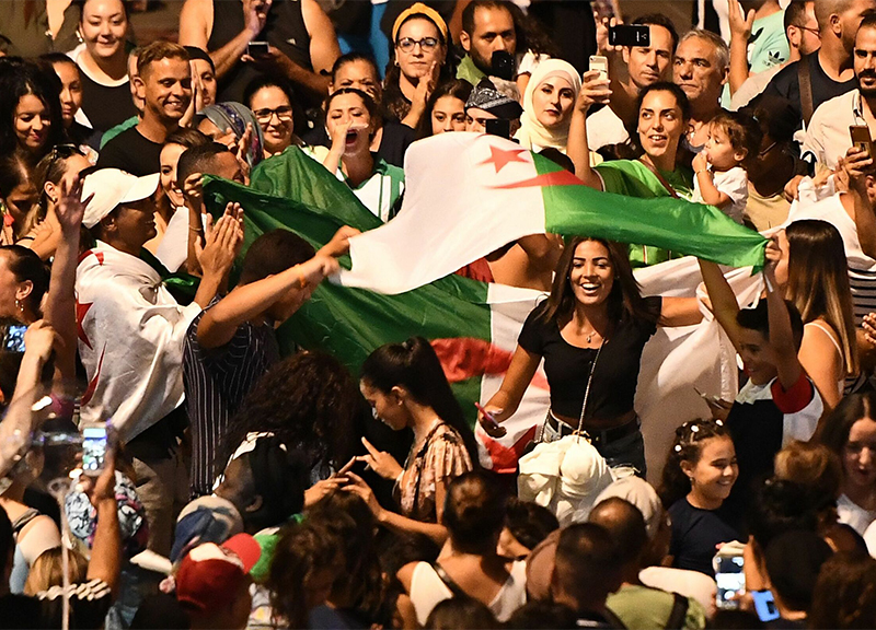 Algeria in finale di Coppa d’Africa, 282 fermi in Francia
