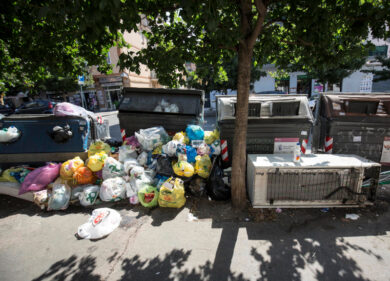 Salvini sui rifiuti di Roma: “Situazione surreale, parlerò con i 5 stelle”