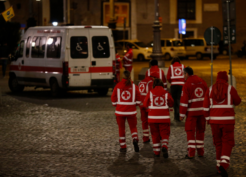 Migranti, emergenza Croce Rossa: centri accoglienza chiusi e licenziamenti Migranti, emergenza Croce Rossa: centri accoglienza chiusi e licenziamenti