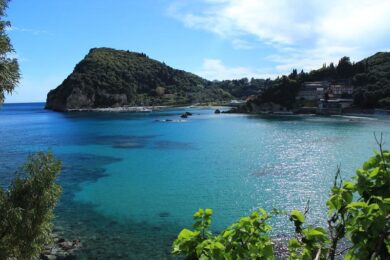 Dall’Italia aumentate del 31,6% in un anno le ricerche di case in Grecia
