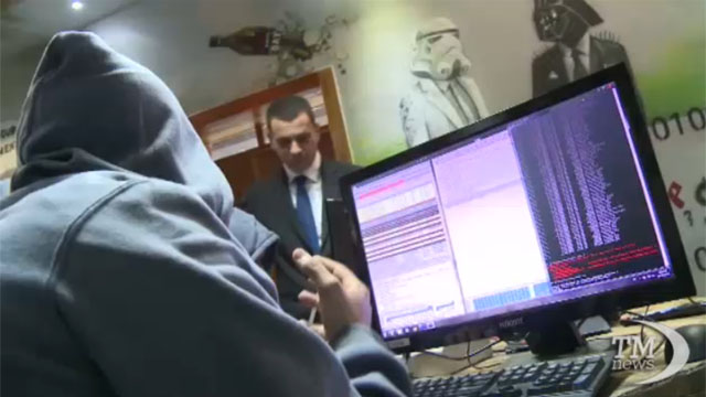 Hacker svuotano il conto a un pensionato, banca condannata al risarcimento Hacker svuotano il conto a un pensionato, banca condannata al risarcimento