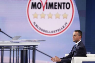 Di Maio stoppa la flat tax di Salvini. “Perplesso, priorità il cuneo fiscale”