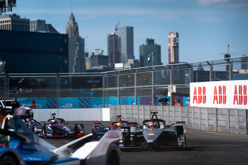 Formula E: Nissan e.dams conclude con successo la sua prima stagione Formula E: Nissan e.dams conclude con successo la sua prima stagione