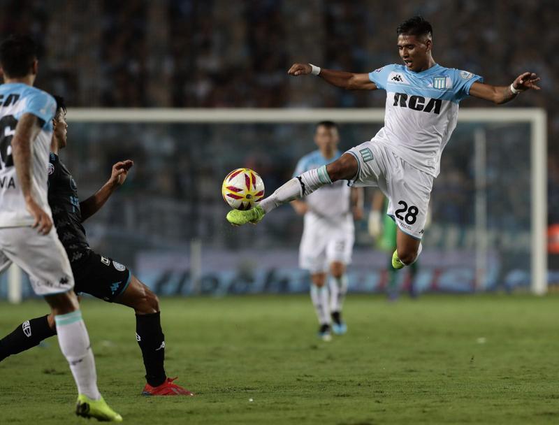 Milan punta su Depay. Spunta Rugani in difesa. E Modric… Milan punta su Depay. Spunta Rugani in difesa. E Modric…