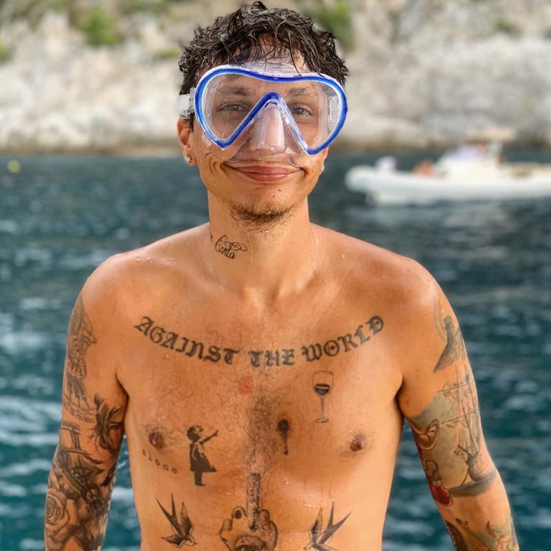 Ultimo: “Il successo è una cosa semplice. Succede e basta” Ultimo: “Il successo è una cosa semplice. Succede e basta”