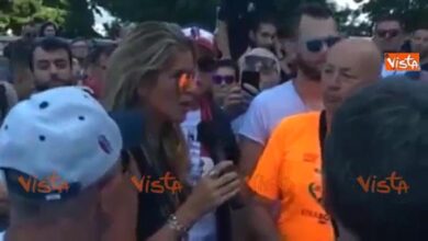 La moglie di Mihajlovic al pellegrinaggio con i tifosi del Bologna a San Luca