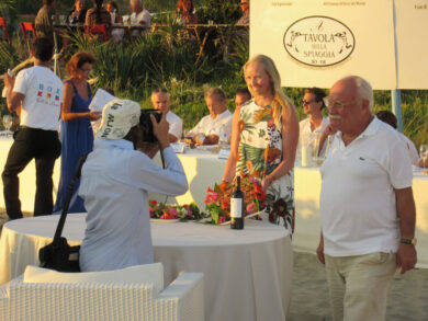 Forte dei Marmi, un libro racconta i 100 anni dello storico Bagno Silvio