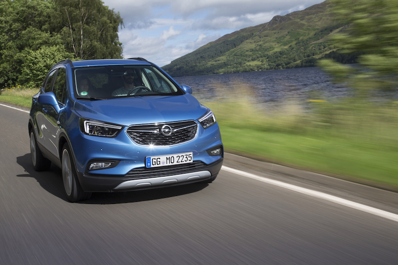 Opel celebra la 130 millesima Opel Mokka X venduta in Italia Opel celebra la 130 millesima Opel Mokka X venduta in Italia
