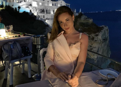 Russia, influencer Ekaterina Karaglanova trovata morta in una valigia