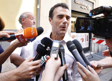 Pd succursale del governo Macron. Zone d’ombra dietro il caso Gozi