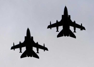 Aerei militari sorvolano Milano, cittadini in allarme, ma e’ un’esercitazione