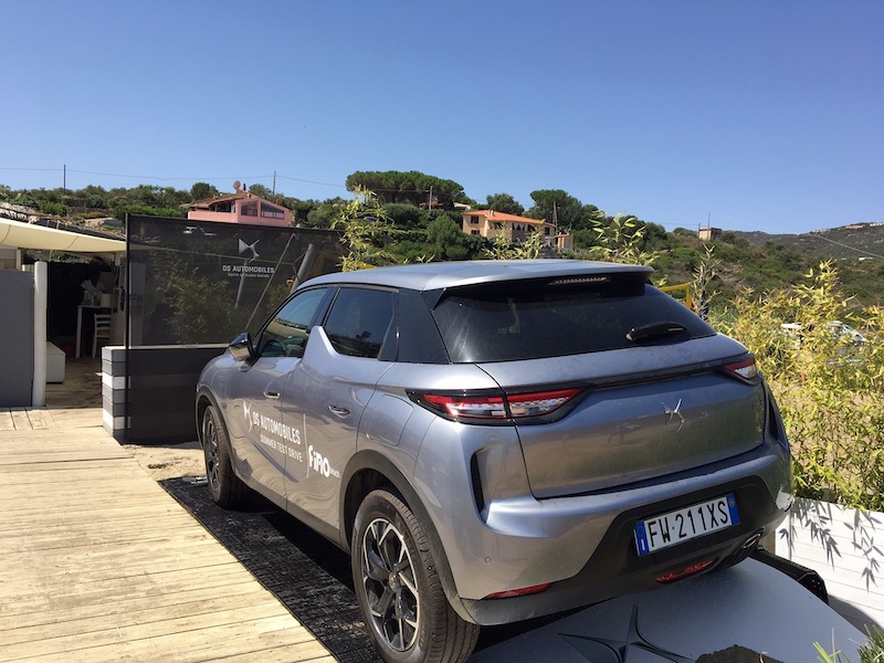 DS 7 CROSSBACK e DS 3 CROSSBACK sono protagoniste in Costa Smeralda DS 7 CROSSBACK e DS 3 CROSSBACK sono protagoniste in Costa Smeralda