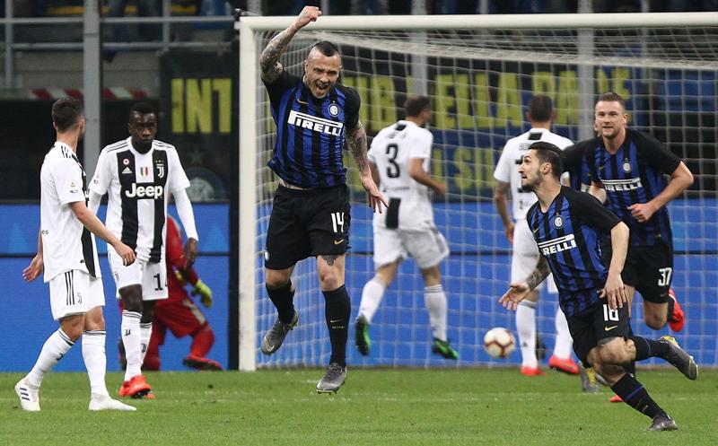 Nainggolan: “Cagliari scelta di cuore. Inter? Non mi sono sentito cacciato” Nainggolan: “Cagliari scelta di cuore. Inter? Non mi sono sentito cacciato”