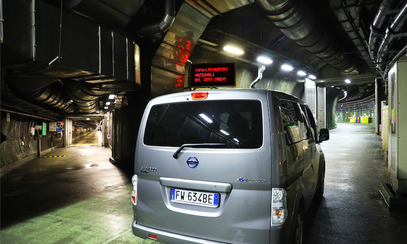 Nissan e Laboratori del Gran Sasso insieme per la sostenibilità Nissan e Laboratori del Gran Sasso insieme per la sostenibilità