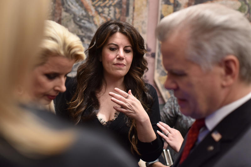 “Impeachment”, Monica Lewinsky racconta il suo scandalo in una serie tv “Impeachment”, Monica Lewinsky racconta il suo scandalo in una serie tv