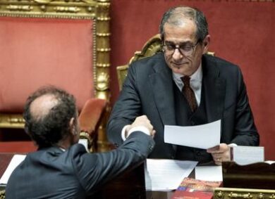 Spread, due miliardi di interessi sul debito. Quanto ci è costato il Salvimaio