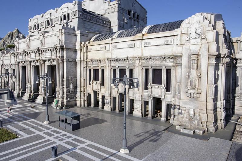 Italia in Miniatura, un viaggio emozionante in una mappa a 3D Italia in Miniatura, un viaggio emozionante in una mappa a 3D