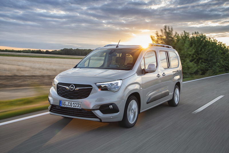 Nuova motorizzazione da 130 CV benzina per l’Opel Combo Life Nuova motorizzazione da 130 CV benzina per l’Opel Combo Life
