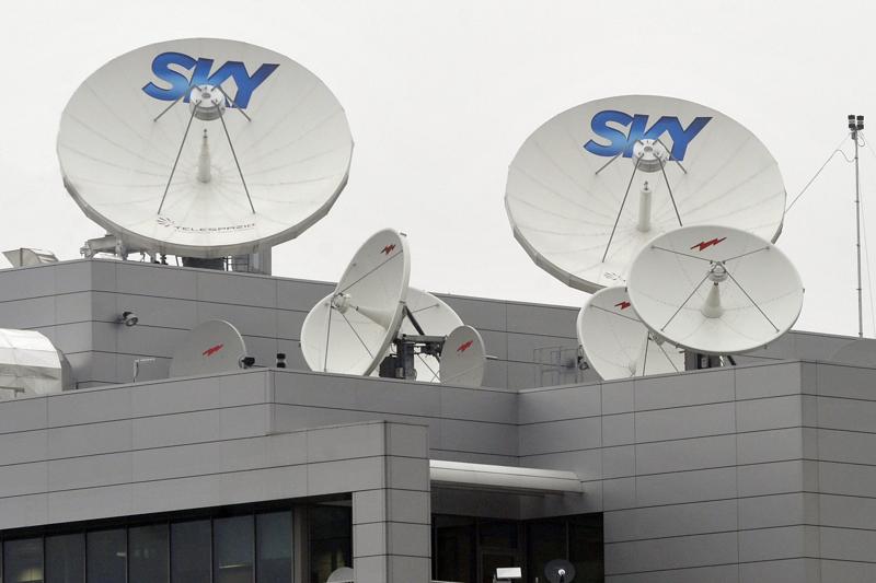 Sky, è sfida a Tim e Vodafone. Darroch: “Obiettivo? 2° operatore di rete” Sky, è sfida a Tim e Vodafone. Darroch: “Obiettivo? 2° operatore di rete”