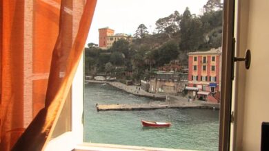 Poesia, Caldissimo: l’agosto è la casa di vacanza