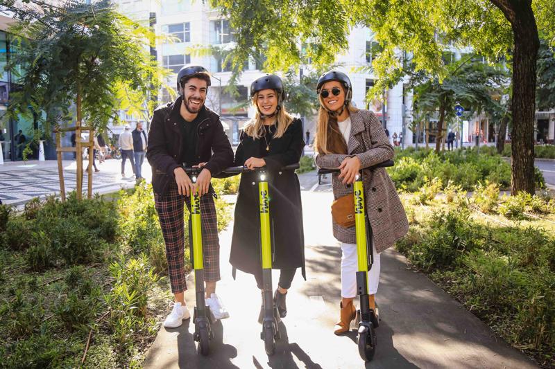 Milano non va veloce: stop al servizio di monopattini a noleggio Milano non va veloce: stop al servizio di monopattini a noleggio