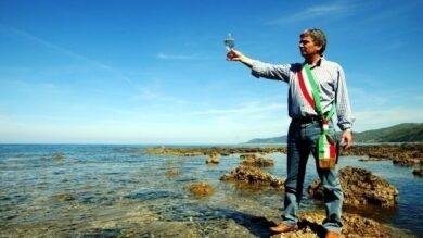 Mare, una legge per salvarlo